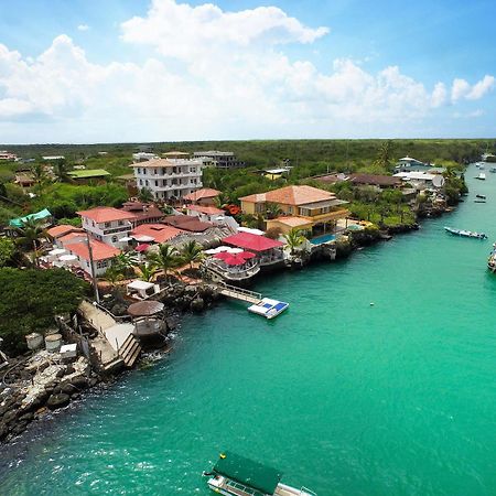 Hotel Angermeyer Waterfront Inn Puerto Ayora  Eksteriør bilde