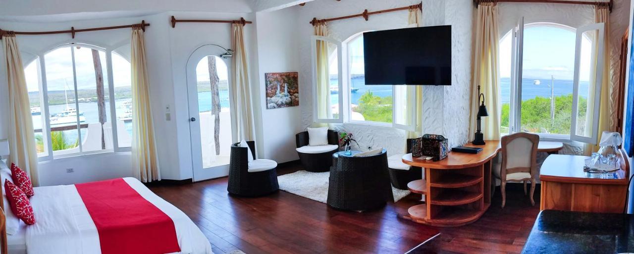 Hotel Angermeyer Waterfront Inn Puerto Ayora  Eksteriør bilde