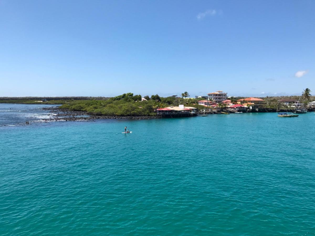 Hotel Angermeyer Waterfront Inn Puerto Ayora  Eksteriør bilde