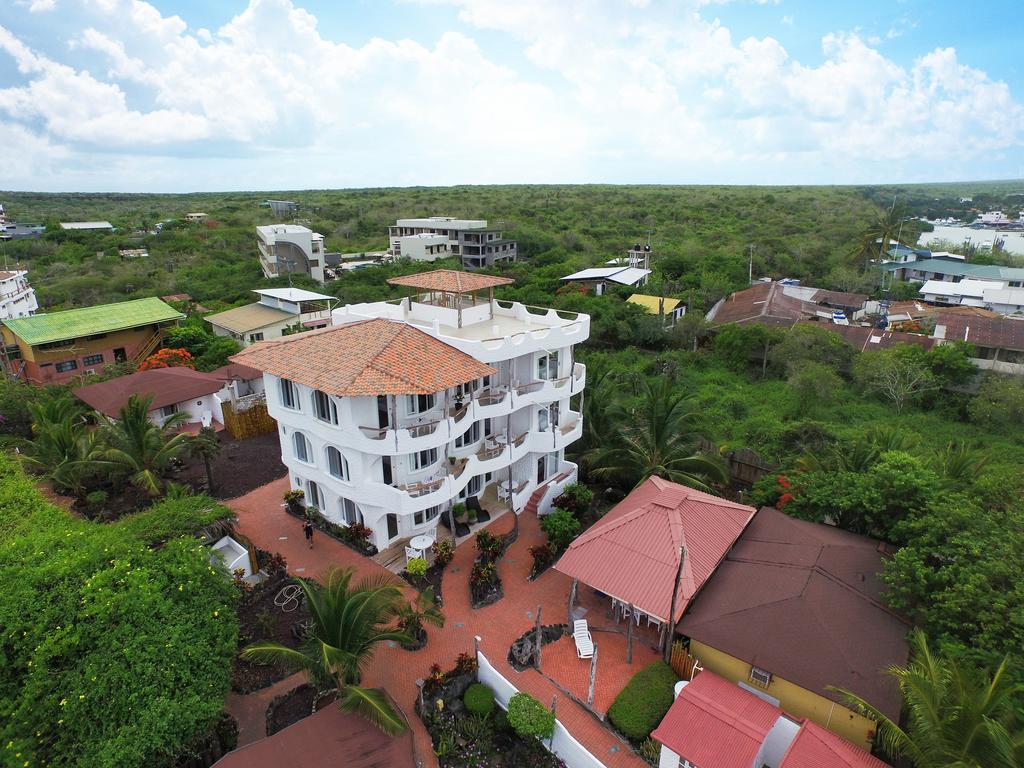 Hotel Angermeyer Waterfront Inn Puerto Ayora  Eksteriør bilde