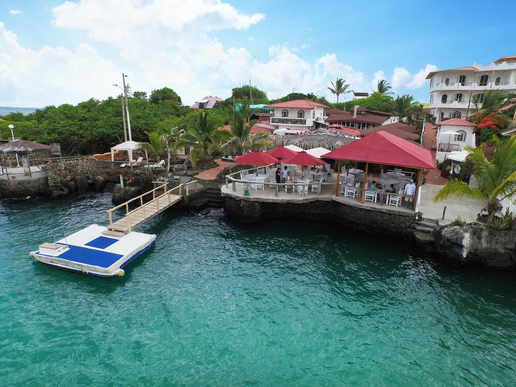 Hotel Angermeyer Waterfront Inn Puerto Ayora  Eksteriør bilde